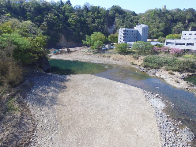 名取川河道掘削工事